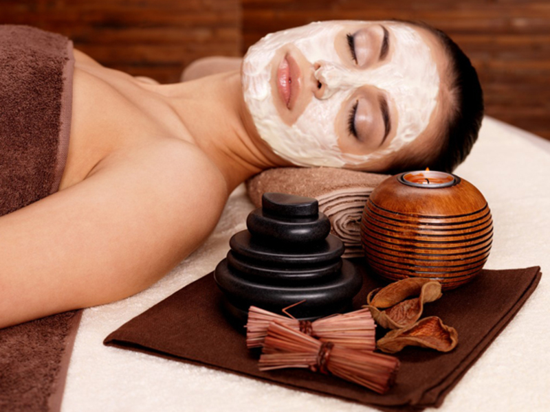 ماسكات لتفتيح البشرة بالنشا